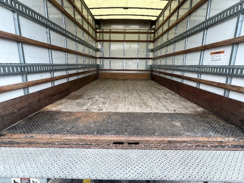 Light Duty Box Truck-Light and Medium Duty Trucks-Isuzu-2021-NPR EFI-Sterling-VA-95,062\n\t\tmiles-$ 35,250 - Image 10
