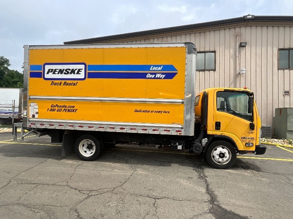 Light Duty Box Truck-Light and Medium Duty Trucks-Isuzu-2021-NPR EFI-Sterling-VA-95,062\n\t\tmiles-$ 35,250 - Image 15