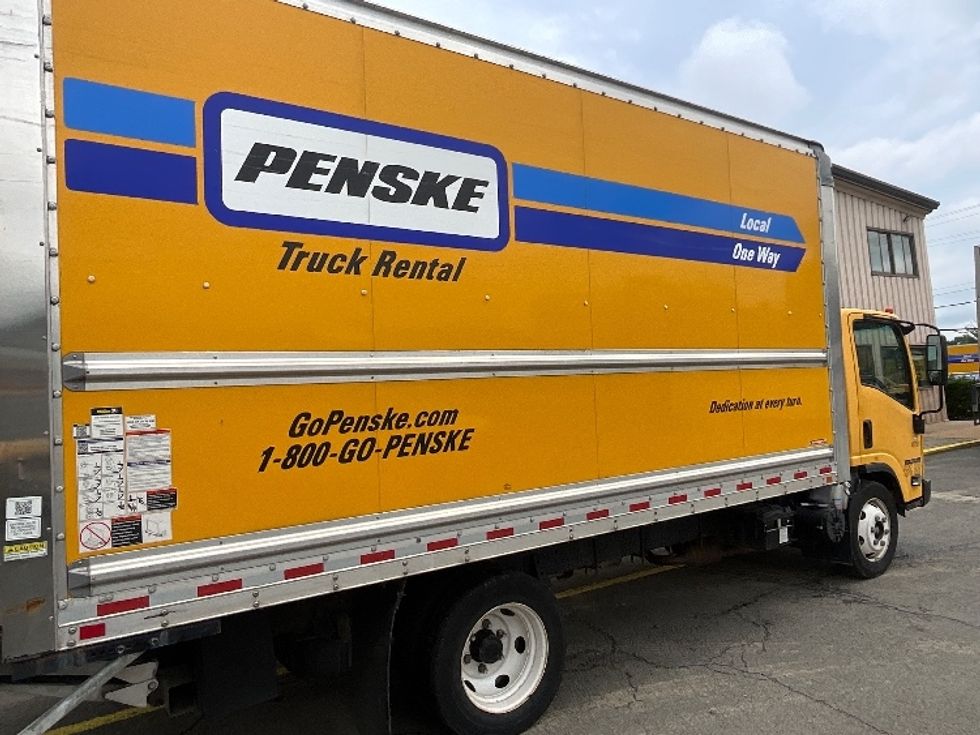 Light Duty Box Truck-Light and Medium Duty Trucks-Isuzu-2021-NPR EFI-Sterling-VA-95,062\n\t\tmiles-$ 35,250 - Image 26