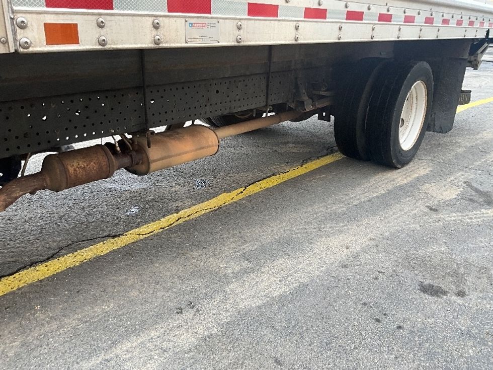 Light Duty Box Truck-Light and Medium Duty Trucks-Isuzu-2021-NPR EFI-Sterling-VA-95,062\n\t\tmiles-$ 35,250 - Image 5