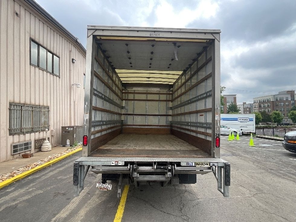 Light Duty Box Truck-Light and Medium Duty Trucks-Isuzu-2021-NPR EFI-Sterling-VA-95,062\n\t\tmiles-$ 35,250 - Image 8