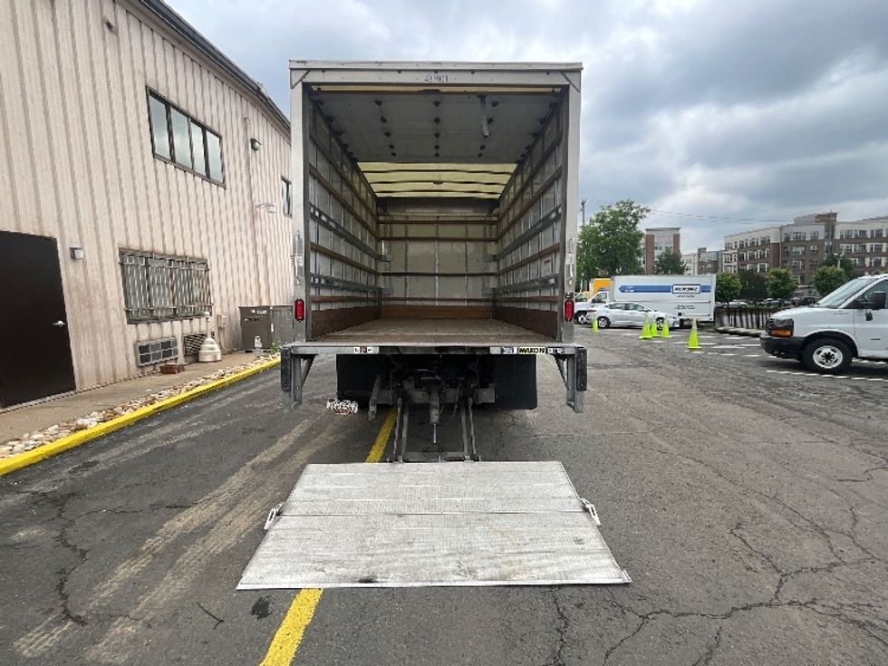 Light Duty Box Truck-Light and Medium Duty Trucks-Isuzu-2021-NPR EFI-Sterling-VA-95,062\n\t\tmiles-$ 35,250 - Image 9