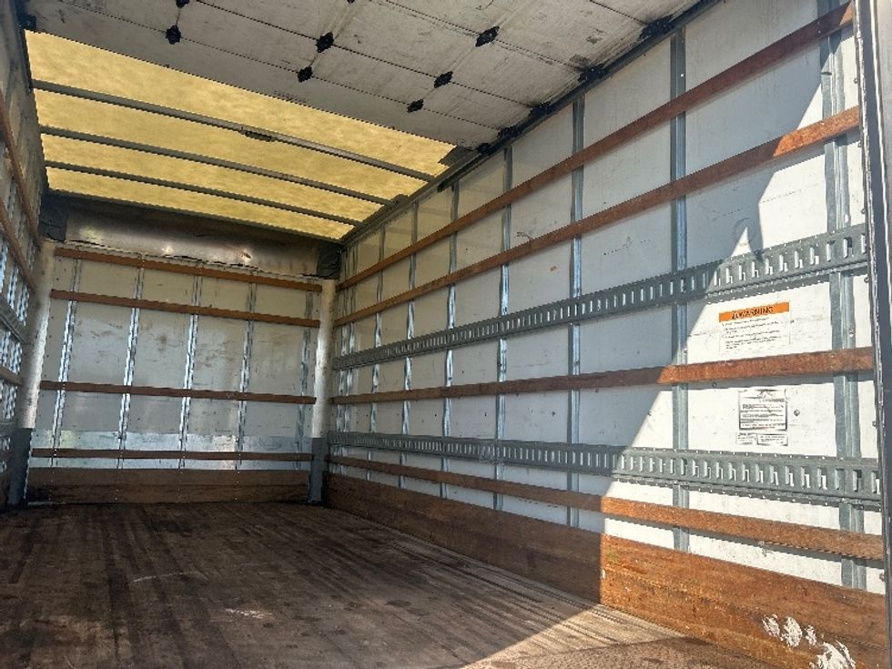 Light Duty Box Truck-Light and Medium Duty Trucks-Isuzu-2021-NPR EFI-Swedesboro-NJ-103,188\n\t\tmiles-$ 37,000 - Image 12