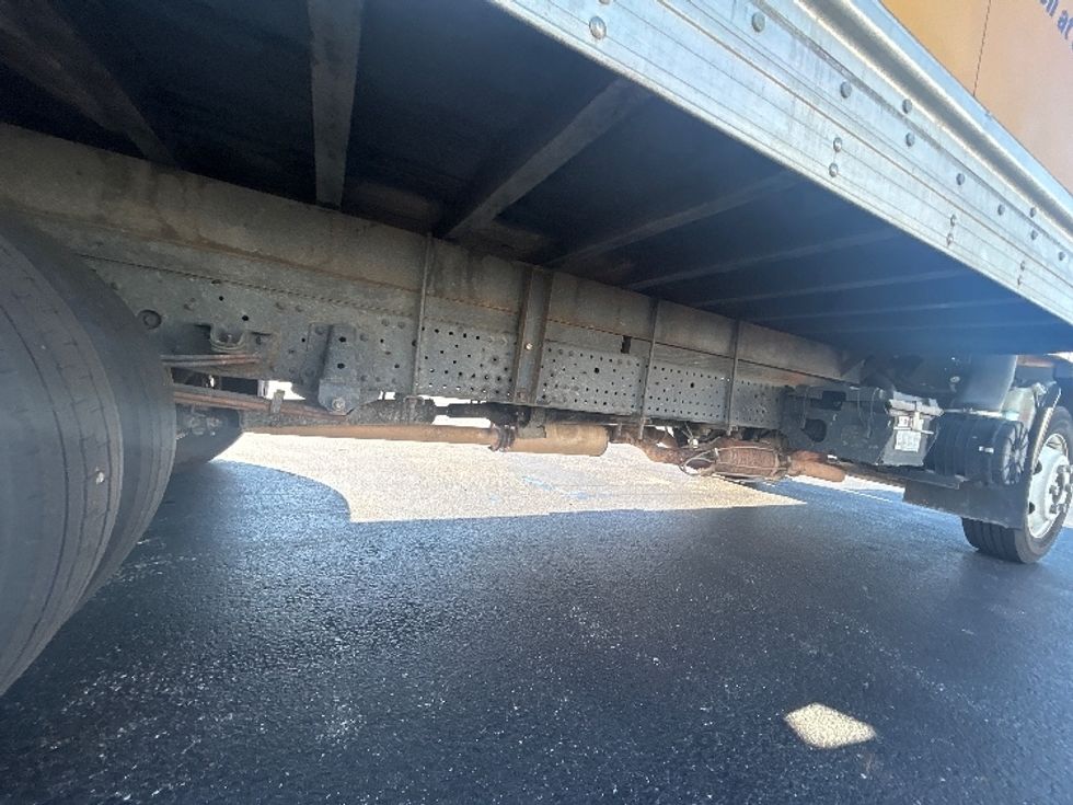 Light Duty Box Truck-Light and Medium Duty Trucks-Isuzu-2021-NPR EFI-Swedesboro-NJ-103,188\n\t\tmiles-$ 37,000 - Image 14