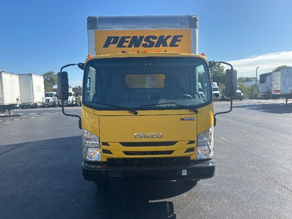 Light Duty Box Truck-Light and Medium Duty Trucks-Isuzu-2021-NPR EFI-Swedesboro-NJ-103,188\n\t\tmiles-$ 37,000 - Image 2