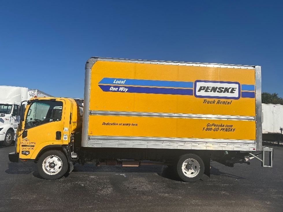 Light Duty Box Truck-Light and Medium Duty Trucks-Isuzu-2021-NPR EFI-Swedesboro-NJ-103,188\n\t\tmiles-$ 37,000 - Image 4