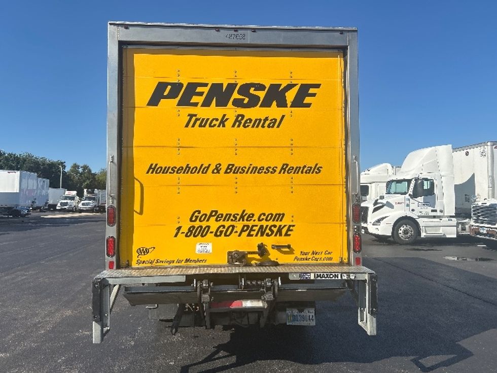 Light Duty Box Truck-Light and Medium Duty Trucks-Isuzu-2021-NPR EFI-Swedesboro-NJ-103,188\n\t\tmiles-$ 37,000 - Image 7