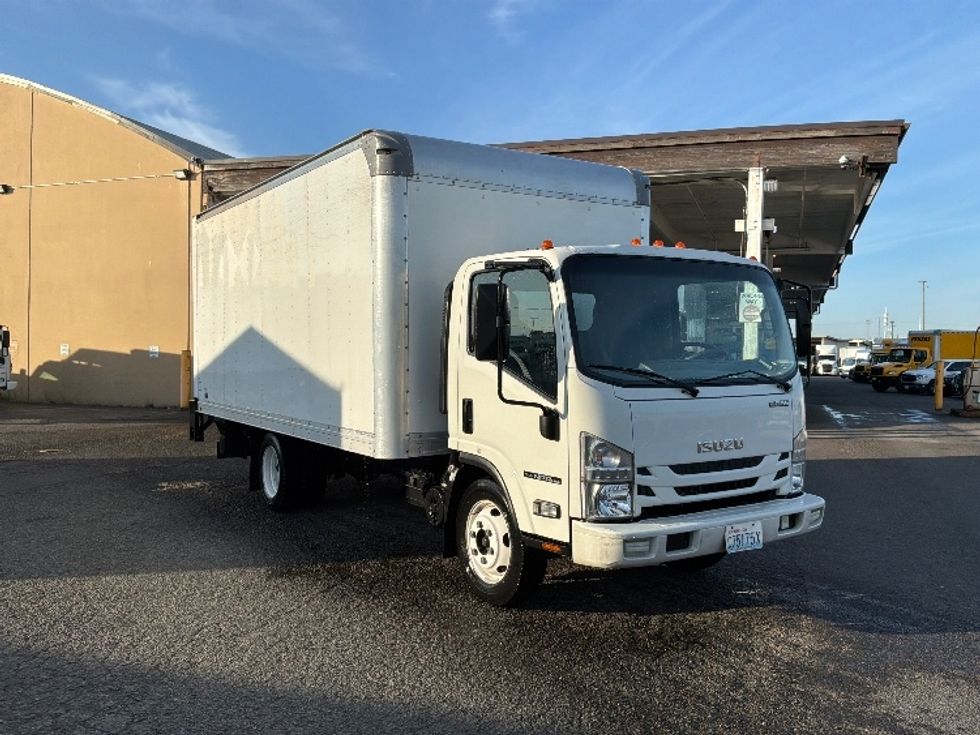 Light Duty Box Truck-Light and Medium Duty Trucks-Isuzu-2021-NPR EFI-Tacoma-WA-124,816\n\t\tmiles-$ 37,000 - Image 1