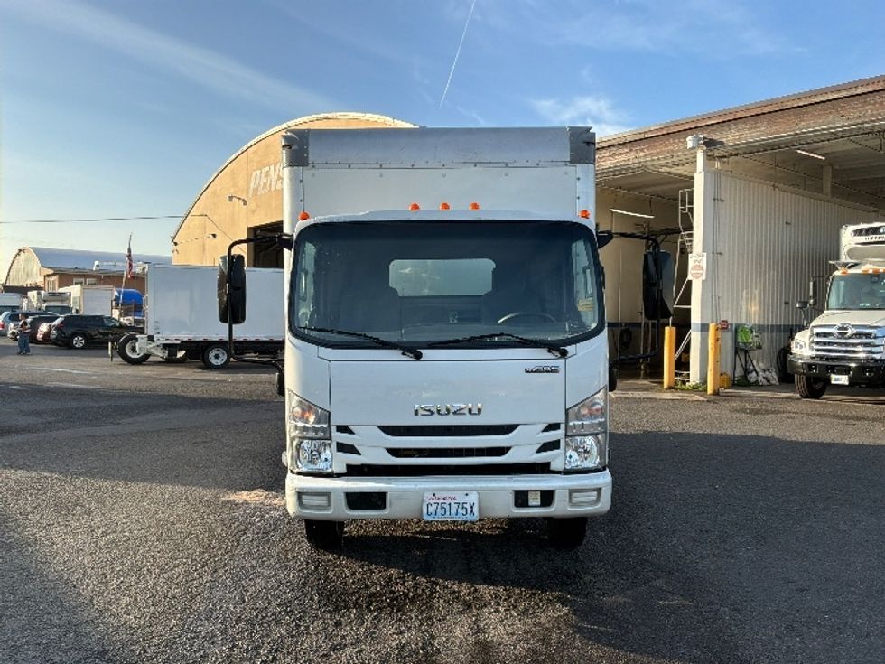 Light Duty Box Truck-Light and Medium Duty Trucks-Isuzu-2021-NPR EFI-Tacoma-WA-124,816\n\t\tmiles-$ 37,000 - Image 2