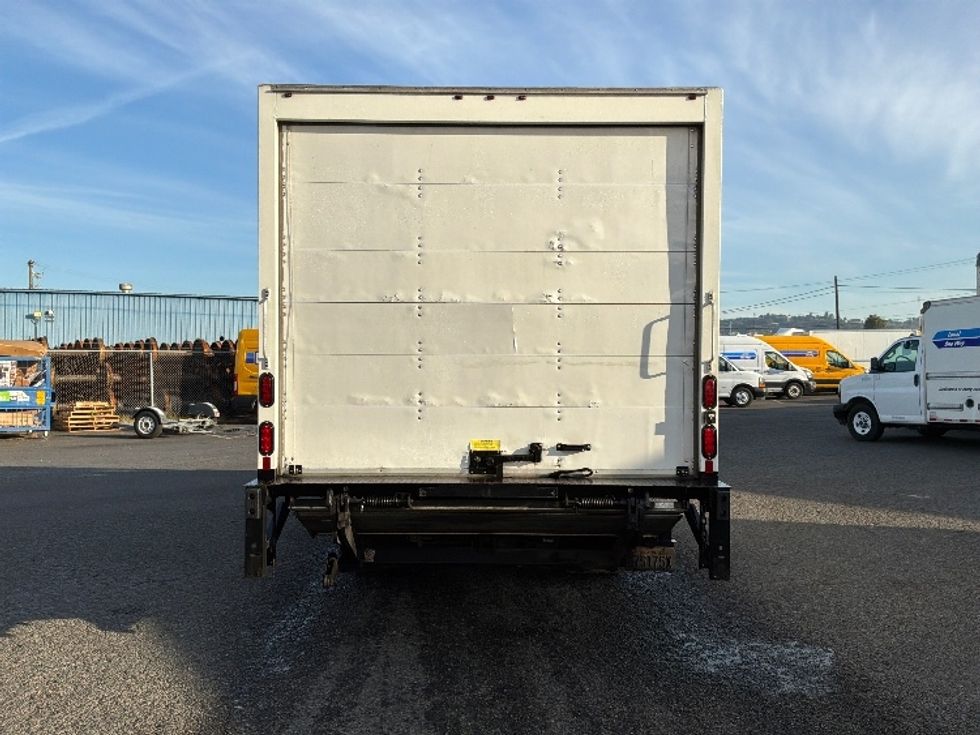 Light Duty Box Truck-Light and Medium Duty Trucks-Isuzu-2021-NPR EFI-Tacoma-WA-124,816\n\t\tmiles-$ 37,000 - Image 7
