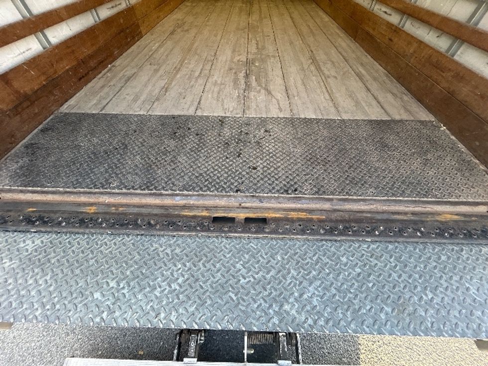 Light Duty Box Truck-Light and Medium Duty Trucks-Isuzu-2021-NPR EFI-Tallahassee-FL-116,485\n\t\tmiles-$ 36,250 - Image 10