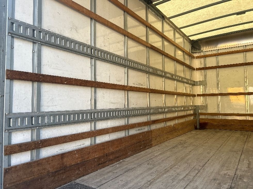 Light Duty Box Truck-Light and Medium Duty Trucks-Isuzu-2021-NPR EFI-Tallahassee-FL-116,485\n\t\tmiles-$ 36,250 - Image 11