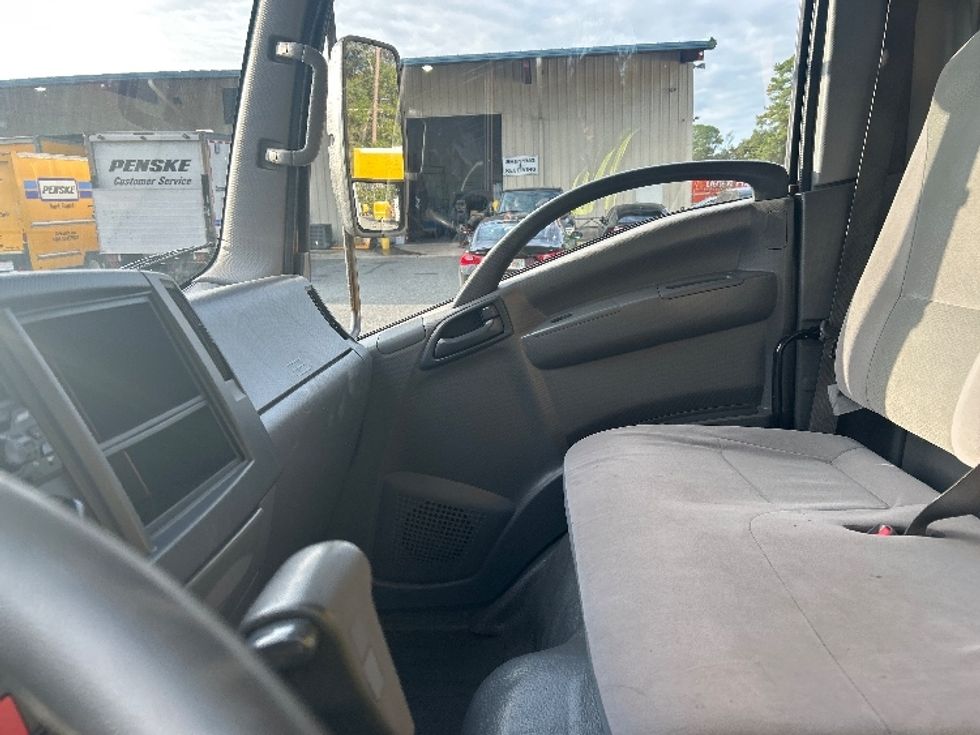 Light Duty Box Truck-Light and Medium Duty Trucks-Isuzu-2021-NPR EFI-Tallahassee-FL-116,485\n\t\tmiles-$ 36,250 - Image 19