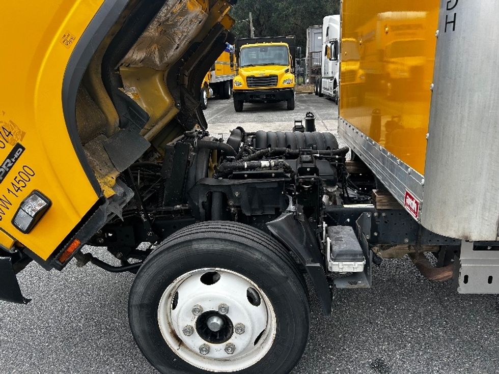 Light Duty Box Truck-Light and Medium Duty Trucks-Isuzu-2021-NPR EFI-Tallahassee-FL-120,019\n\t\tmiles-$ 35,500 - Image 24
