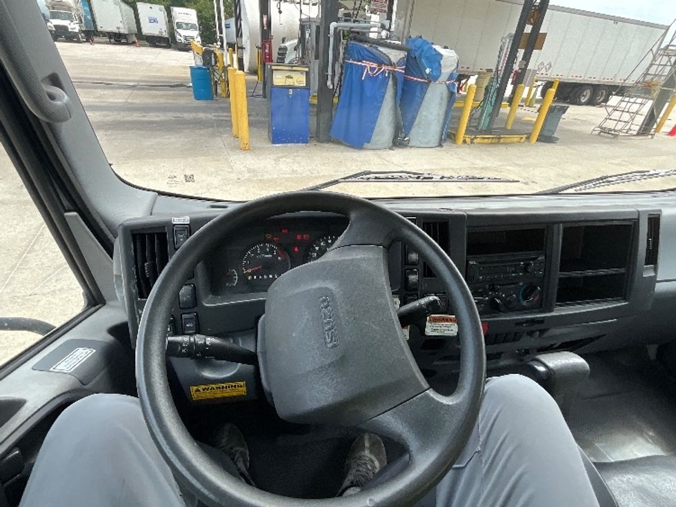 Light Duty Box Truck-Light and Medium Duty Trucks-Isuzu-2021-NPR EFI-Tampa-FL-100,063\n\t\tmiles-$ 42,000 - Image 17