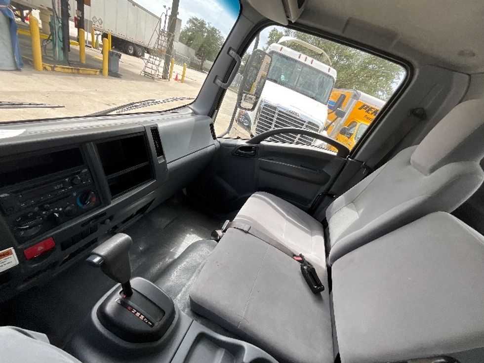 Light Duty Box Truck-Light and Medium Duty Trucks-Isuzu-2021-NPR EFI-Tampa-FL-100,063\n\t\tmiles-$ 42,000 - Image 18
