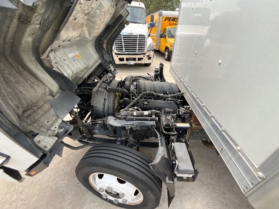 Light Duty Box Truck-Light and Medium Duty Trucks-Isuzu-2021-NPR EFI-Tampa-FL-100,063\n\t\tmiles-$ 42,000 - Image 23