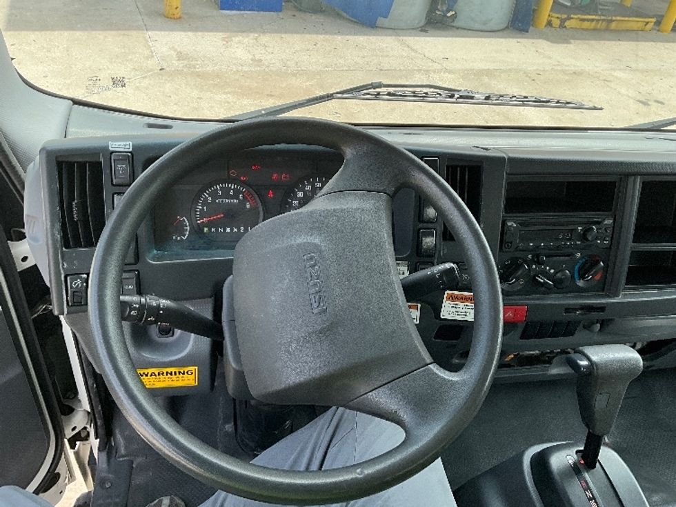 Light Duty Box Truck-Light and Medium Duty Trucks-Isuzu-2021-NPR EFI-Tampa-FL-100,063\n\t\tmiles-$ 42,000 - Image 24