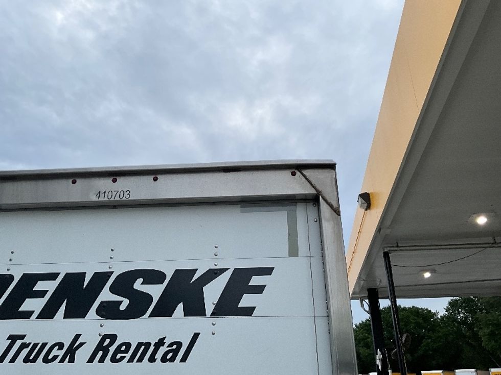 Light Duty Box Truck-Light and Medium Duty Trucks-Isuzu-2021-NPR EFI-Tampa-FL-100,063\n\t\tmiles-$ 42,000 - Image 25