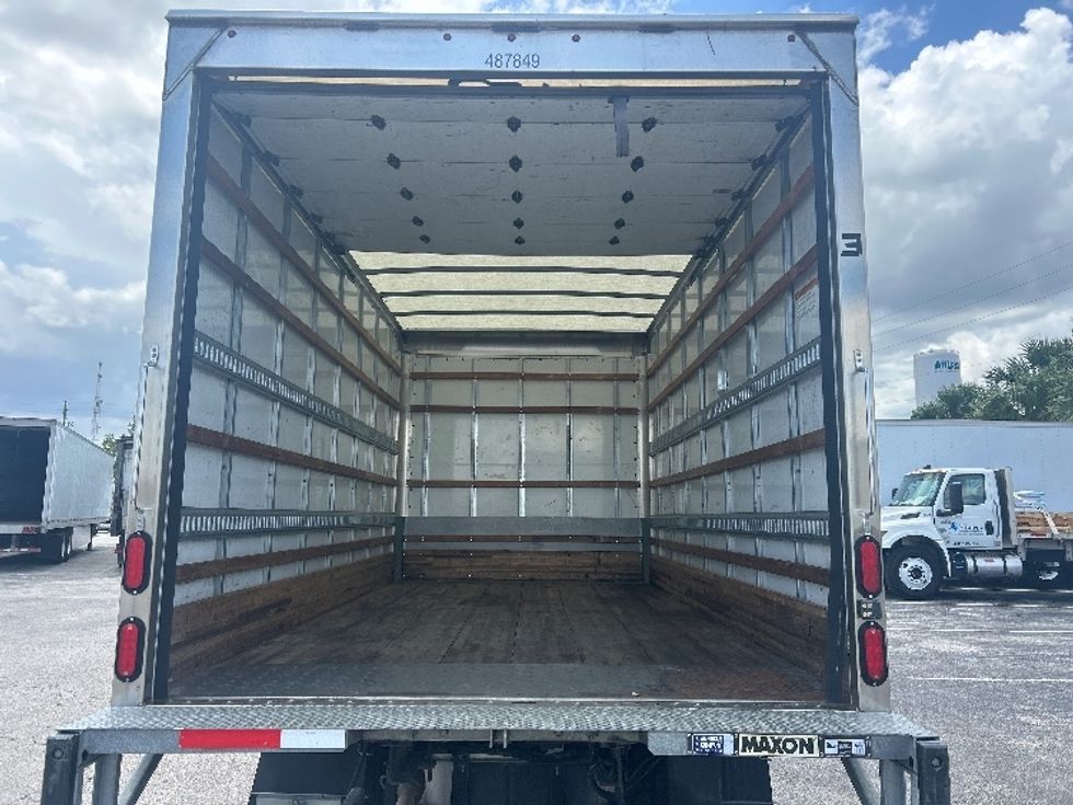 Light Duty Box Truck-Light and Medium Duty Trucks-Isuzu-2021-NPR EFI-Tampa-FL-100,510\n\t\tmiles-$ 39,500 - Image 7