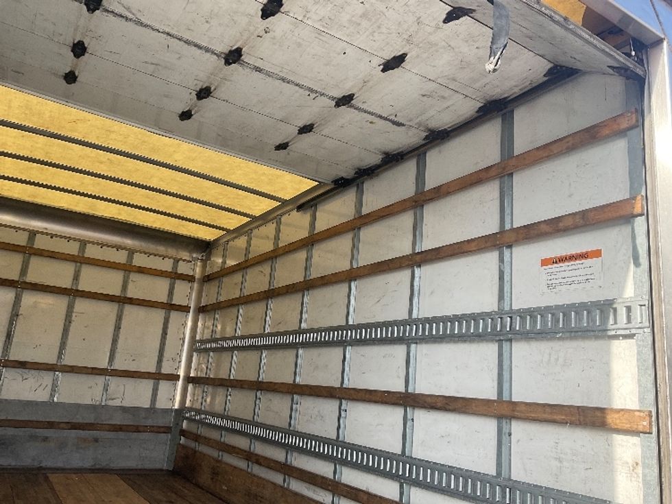 Light Duty Box Truck-Light and Medium Duty Trucks-Isuzu-2021-NPR EFI-Tampa-FL-100,558\n\t\tmiles-$ 39,750 - Image 12