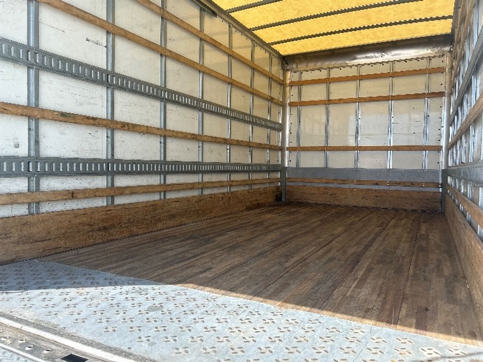 Light Duty Box Truck-Light and Medium Duty Trucks-Isuzu-2021-NPR EFI-Tampa-FL-132,771\n\t\tmiles-$ 36,750 - Image 12