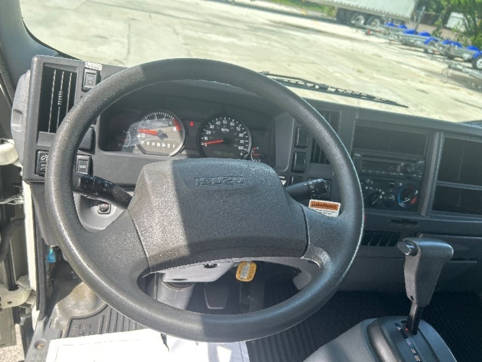 Light Duty Box Truck-Light and Medium Duty Trucks-Isuzu-2021-NPR EFI-Tampa-FL-132,771\n\t\tmiles-$ 36,750 - Image 17