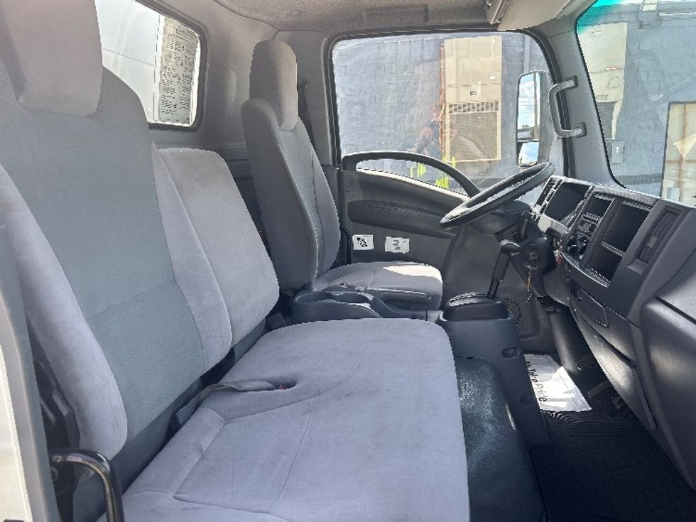 Light Duty Box Truck-Light and Medium Duty Trucks-Isuzu-2021-NPR EFI-Tampa-FL-132,771\n\t\tmiles-$ 36,750 - Image 22