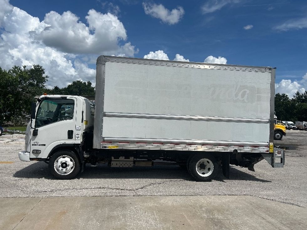 Light Duty Box Truck-Light and Medium Duty Trucks-Isuzu-2021-NPR EFI-Tampa-FL-132,771\n\t\tmiles-$ 36,750 - Image 4