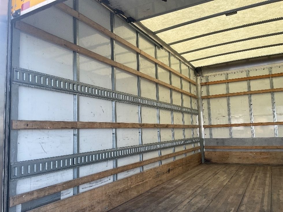 Light Duty Box Truck-Light and Medium Duty Trucks-Isuzu-2021-NPR EFI-Tampa-FL-95,768\n\t\tmiles-$ 40,000 - Image 11