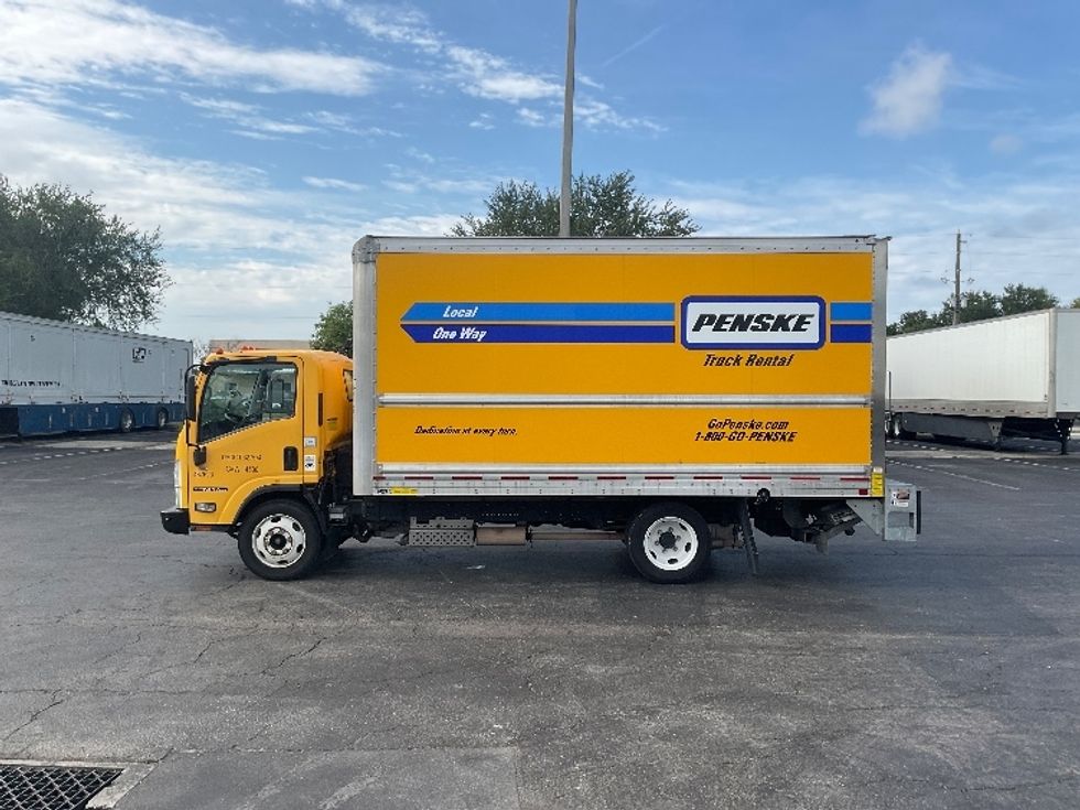 Light Duty Box Truck-Light and Medium Duty Trucks-Isuzu-2021-NPR EFI-Tampa-FL-95,768\n\t\tmiles-$ 40,000 - Image 4