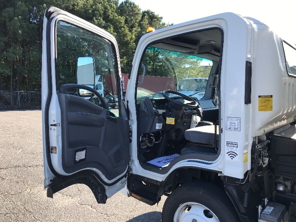 Light Duty Box Truck-Light and Medium Duty Trucks-Isuzu-2021-NPR EFI-Tampa-FL-97,193\n\t\tmiles-$ 40,750 - Image 16