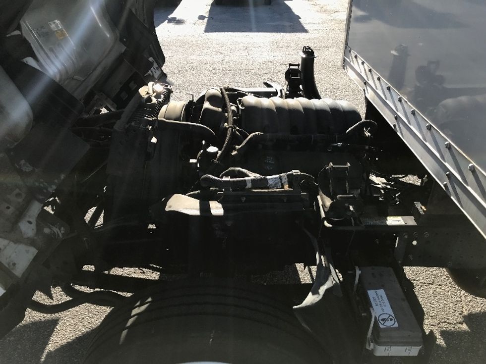 Light Duty Box Truck-Light and Medium Duty Trucks-Isuzu-2021-NPR EFI-Tampa-FL-97,193\n\t\tmiles-$ 40,750 - Image 24