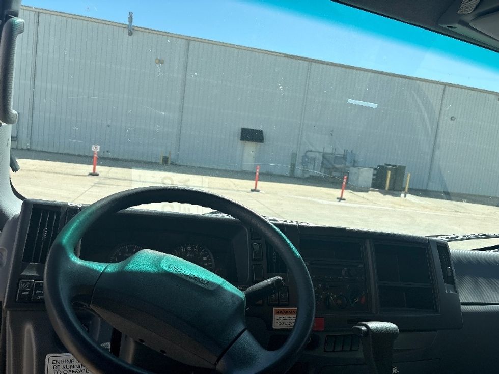 Light Duty Box Truck-Light and Medium Duty Trucks-Isuzu-2021-NPR EFI-Torrance-CA-128,746\n\t\tmiles-$ 35,250 - Image 18