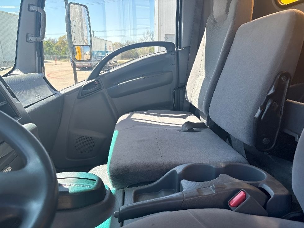 Light Duty Box Truck-Light and Medium Duty Trucks-Isuzu-2021-NPR EFI-Torrance-CA-128,746\n\t\tmiles-$ 35,250 - Image 19