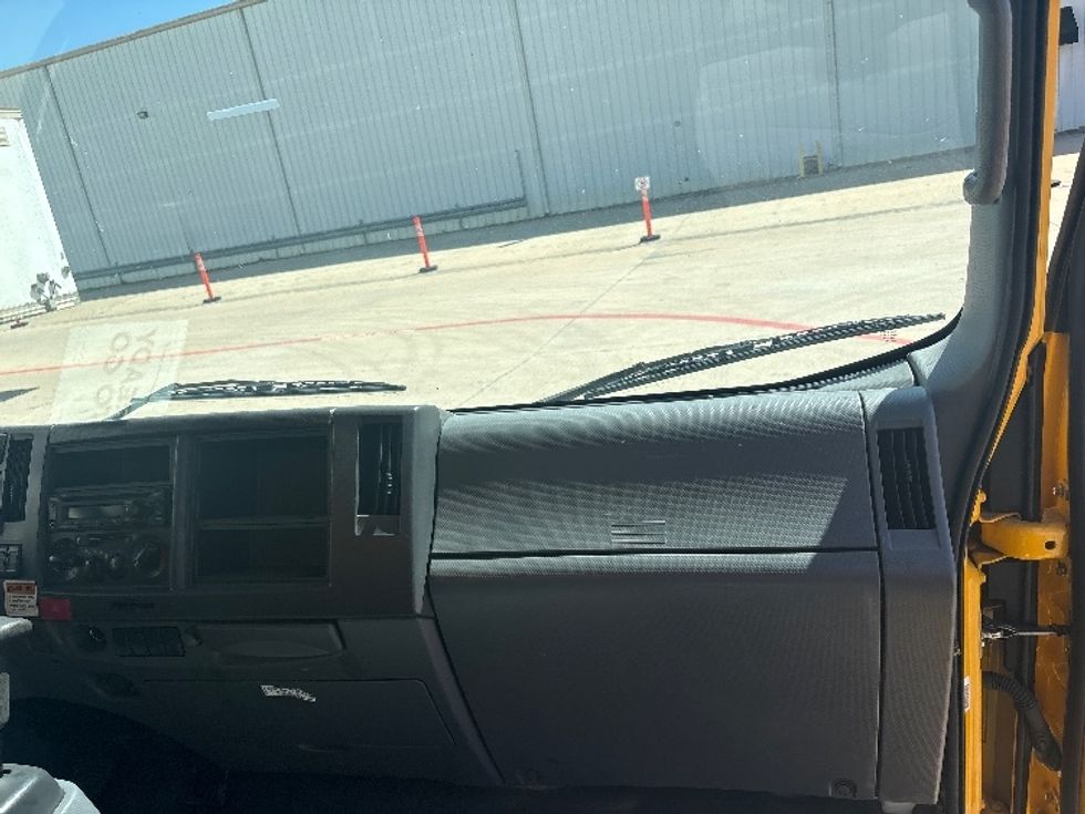 Light Duty Box Truck-Light and Medium Duty Trucks-Isuzu-2021-NPR EFI-Torrance-CA-128,746\n\t\tmiles-$ 35,250 - Image 21