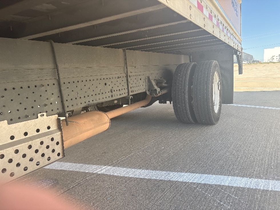 Light Duty Box Truck-Light and Medium Duty Trucks-Isuzu-2021-NPR EFI-Torrance-CA-128,746\n\t\tmiles-$ 35,250 - Image 5