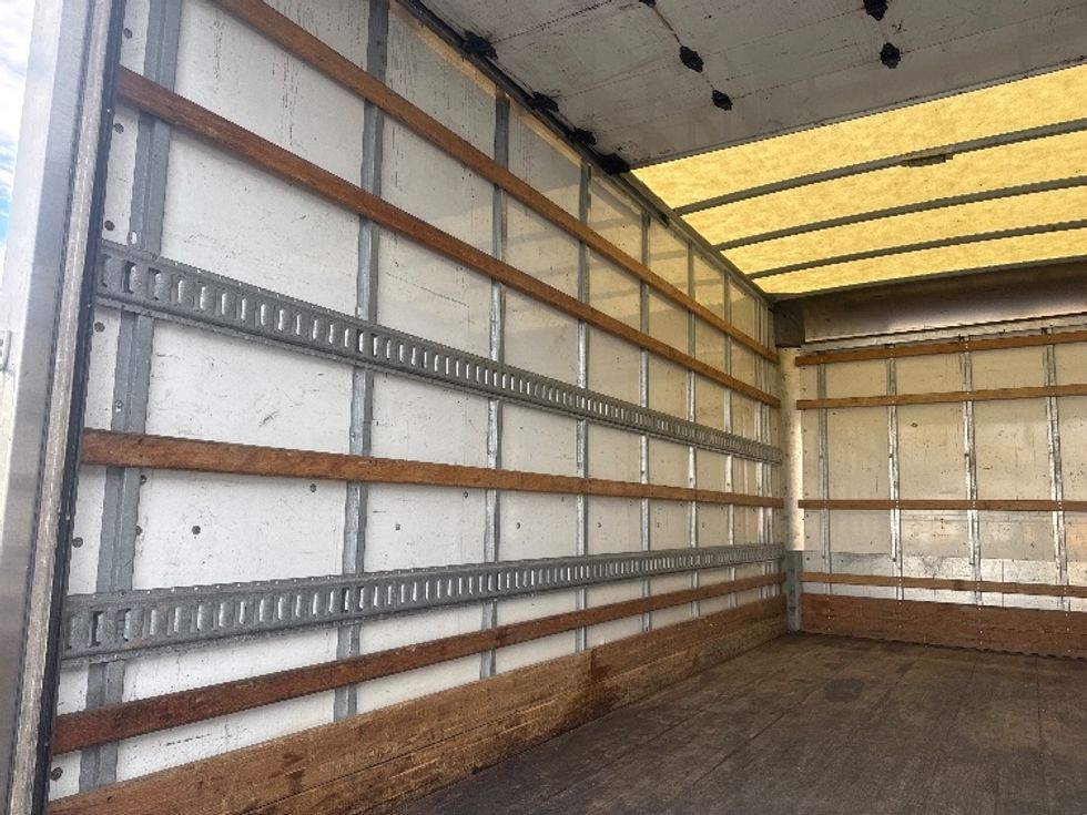 Light Duty Box Truck-Light and Medium Duty Trucks-Isuzu-2021-NPR EFI-West Babylon-NY-112,052\n\t\tmiles-$ 34,000 - Image 11