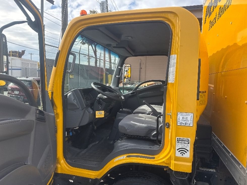 Light Duty Box Truck-Light and Medium Duty Trucks-Isuzu-2021-NPR EFI-West Babylon-NY-112,052\n\t\tmiles-$ 34,000 - Image 16