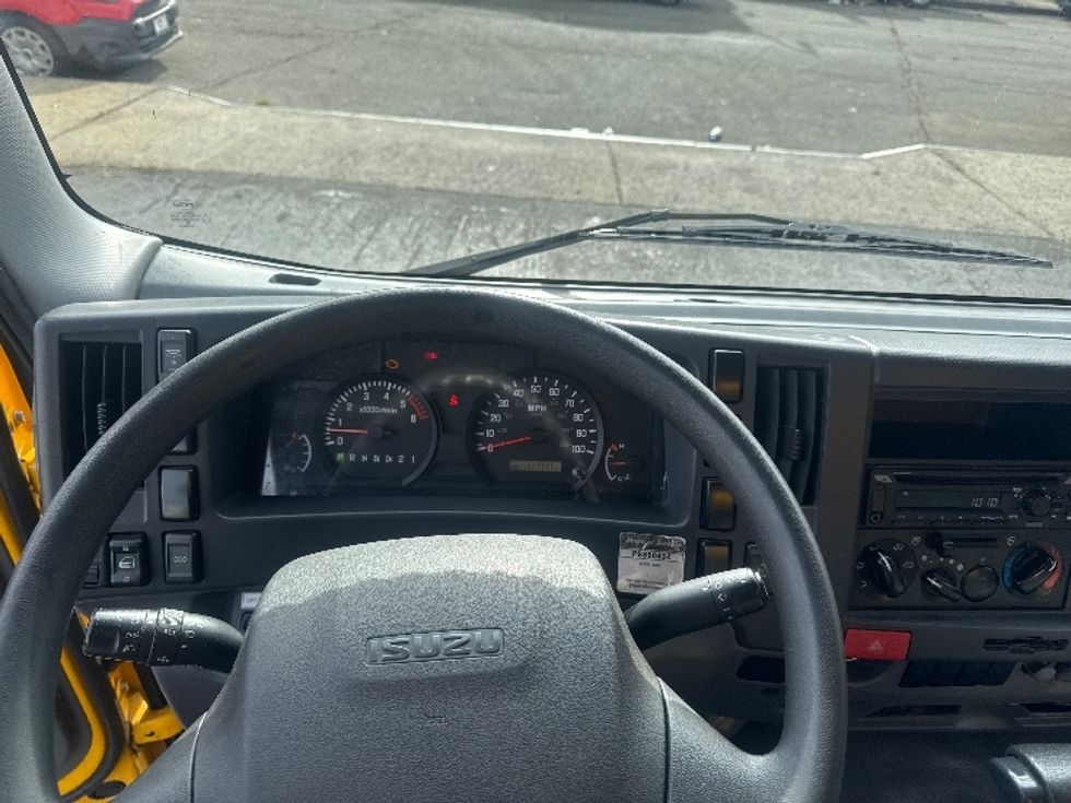 Light Duty Box Truck-Light and Medium Duty Trucks-Isuzu-2021-NPR EFI-West Babylon-NY-112,052\n\t\tmiles-$ 34,000 - Image 18