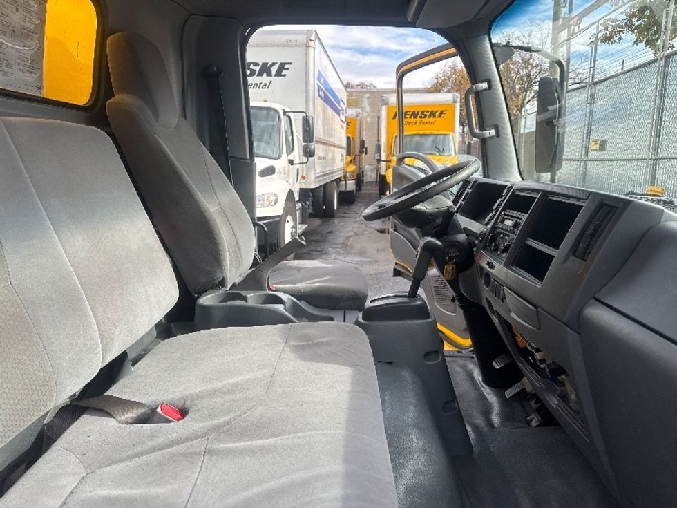 Light Duty Box Truck-Light and Medium Duty Trucks-Isuzu-2021-NPR EFI-West Babylon-NY-112,052\n\t\tmiles-$ 34,000 - Image 22