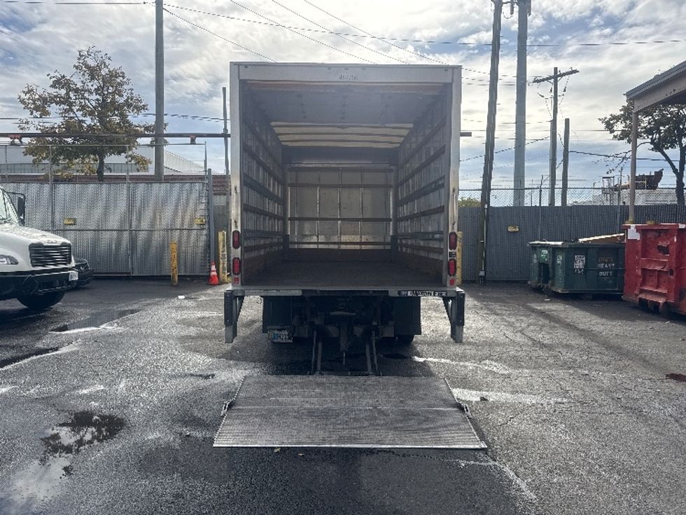 Light Duty Box Truck-Light and Medium Duty Trucks-Isuzu-2021-NPR EFI-West Babylon-NY-112,052\n\t\tmiles-$ 34,000 - Image 9