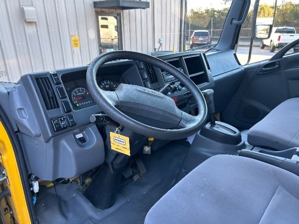 Light Duty Box Truck-Light and Medium Duty Trucks-Isuzu-2021-NPR EFI-West Columbia-SC-108,487\n\t\tmiles-$ 36,250 - Image 17