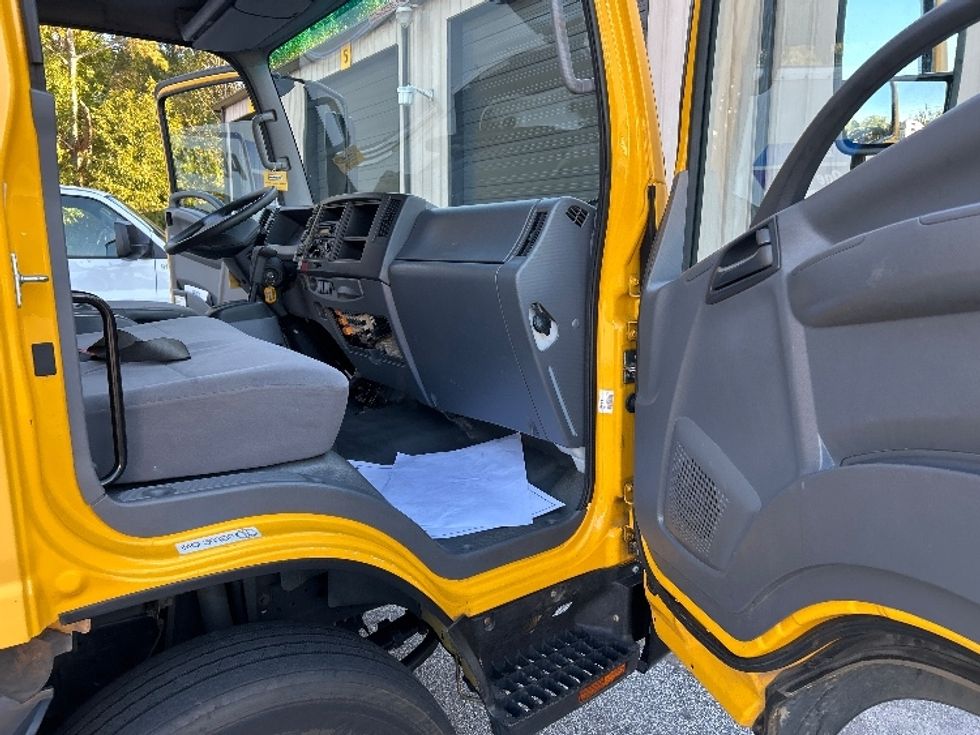 Light Duty Box Truck-Light and Medium Duty Trucks-Isuzu-2021-NPR EFI-West Columbia-SC-108,487\n\t\tmiles-$ 36,250 - Image 20