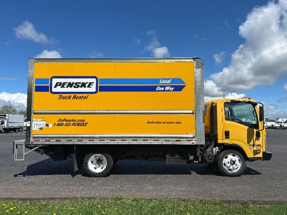 Light Duty Box Truck-Light and Medium Duty Trucks-Isuzu-2021-NPR EFI-White Deer-PA-104,732\n\t\tmiles-$ 37,500 - Image 15