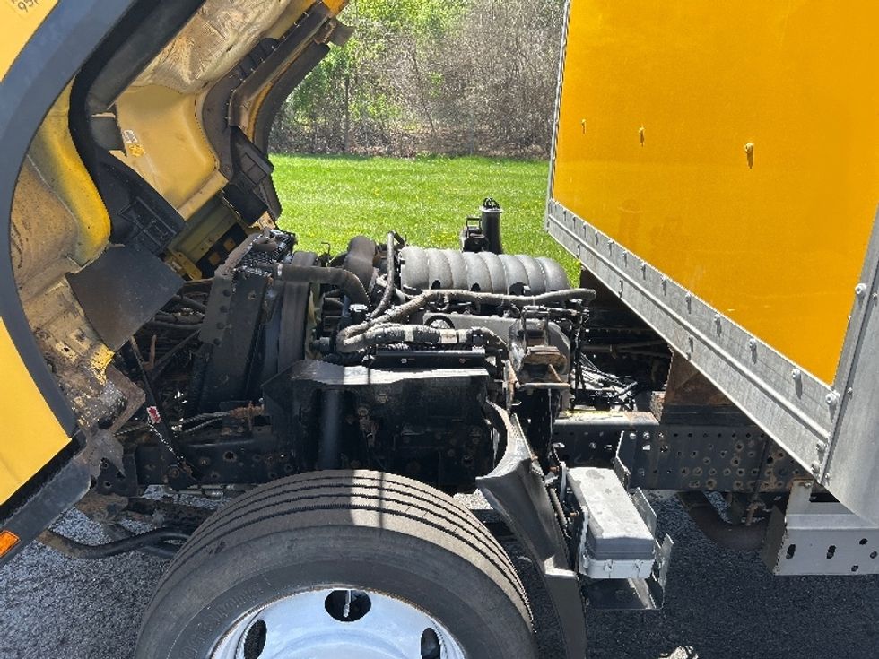 Light Duty Box Truck-Light and Medium Duty Trucks-Isuzu-2021-NPR EFI-White Deer-PA-104,732\n\t\tmiles-$ 37,500 - Image 24