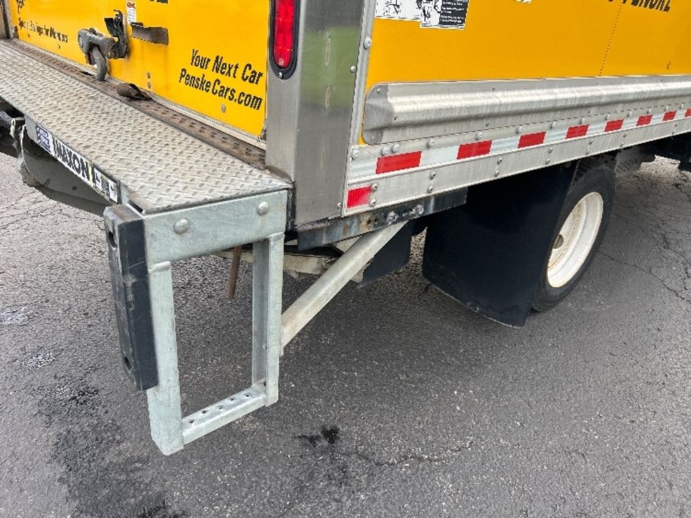 Light Duty Box Truck-Light and Medium Duty Trucks-Isuzu-2021-NPR EFI-White Deer-PA-104,732\n\t\tmiles-$ 37,500 - Image 25