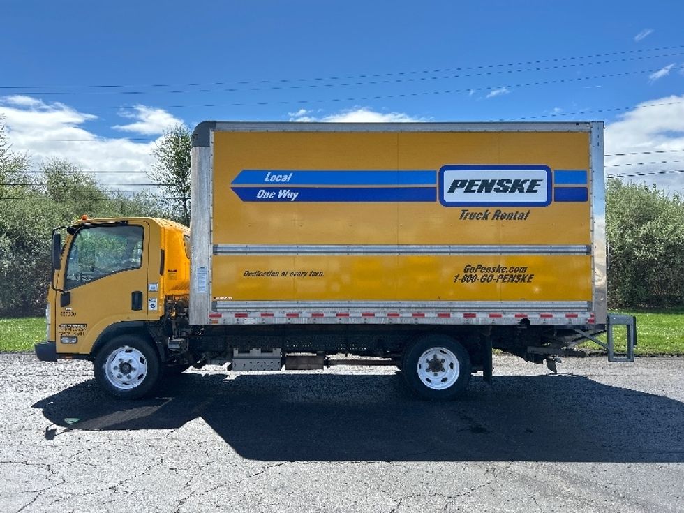 Light Duty Box Truck-Light and Medium Duty Trucks-Isuzu-2021-NPR EFI-White Deer-PA-104,732\n\t\tmiles-$ 37,500 - Image 4