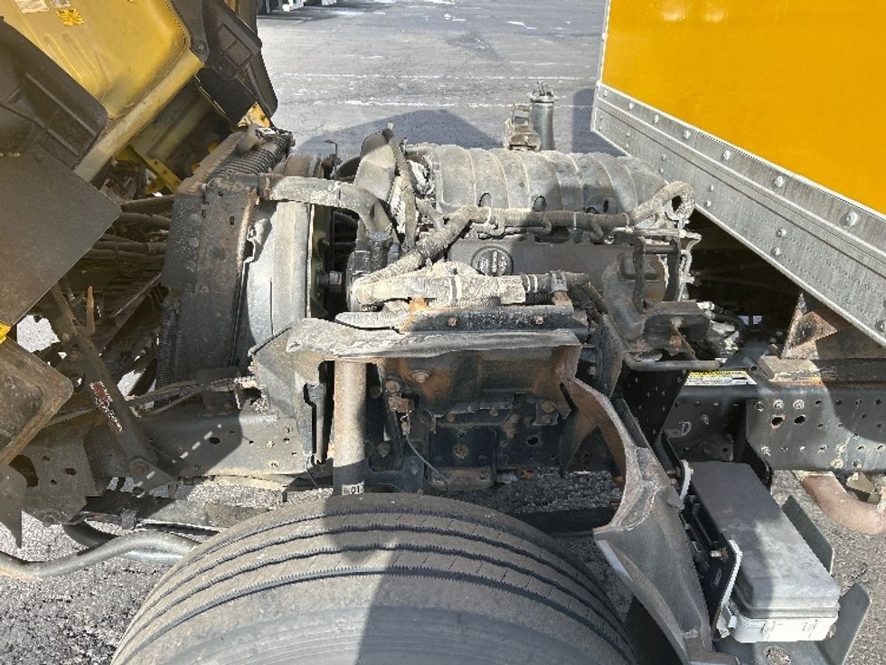 Light Duty Box Truck-Light and Medium Duty Trucks-Isuzu-2021-NPR EFI-White Deer-PA-108,407\n\t\tmiles-$ 37,000 - Image 24