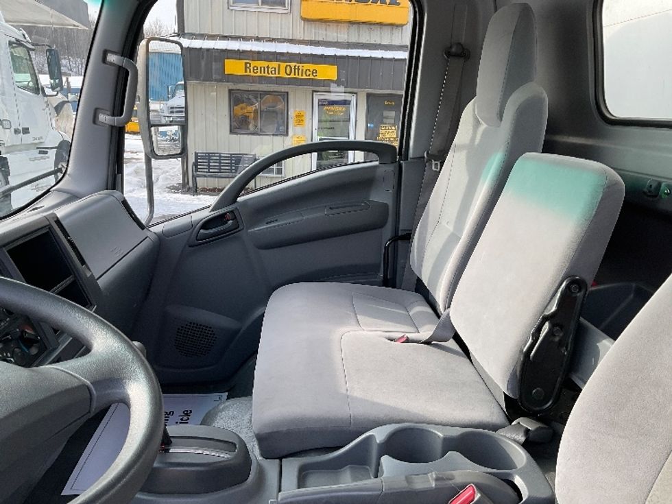 Light Duty Box Truck-Light and Medium Duty Trucks-Isuzu-2021-NPR EFI-Whitesboro-NY-109,225\n\t\tmiles-$ 35,750 - Image 19